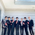 한국 사람도 빨간 <b>여권</b>으로 빨수 있음 방탄처럼