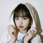 지그재그 모델된 아이브 리즈 화보