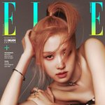 메이크업 아티스트는 그녀에게 다른 스타일을 <b>시도</b>해보지 않는 걸까요?