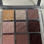 [댓글부탁해] ㄷㅇ 팔레트에 이<b>물질</b>