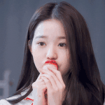 나만 장원영 딸기 <b>먹방</b> 귀여워 죽겠나..