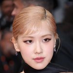 <b>로제</b> 피부 진짜 좋다