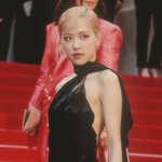 로제도 한 번쯤 연기를 <b>시도</b>해보는 게 어때? 제니와 지수처럼 말야