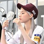 [모두드루와] <b>휴닝</b>바히에 예뿌네..