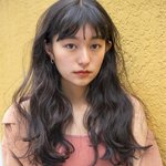 나 엄청 각진 얼굴형인데