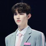 [ZB1] <b>하오</b> 이사진