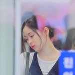 <b>류진</b> 요즘 데뷔초 느낌나고 너무 이쁘다