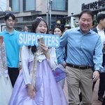 초록은 동색(풀빛과 <b>녹색</b>은 같다) (24) - '많이 닮았죠?'