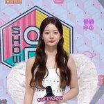 오늘 <b>설윤</b> 미쳤는데