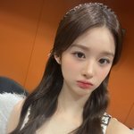 오늘 <b>설윤</b> 개예쁨 진짜