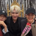 [모두드루와] 누가 젤 잘생긴거같음?