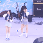 말려 올라간 원영이 치마 내려주고 <b>우다</b>다다 날아가는 아이브 리즈