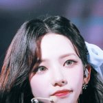 [댓글부탁해] 카리나는 확신의 <b>쿨톤</b>이다