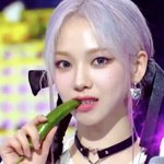 [드루와] 카리나 스파이시한 <b>오이</b>고추 먹방