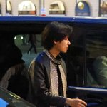 실시간 파리에 나타난 <b>뷔</b>