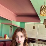 흑발고양이상<b>냉미녀</b>/갈발강아지상온미녀