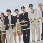 [ZB1] 코디 괜찮은듯 <b>구림</b>