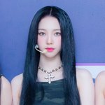 카리나 <b>흑발</b> 아쉽다