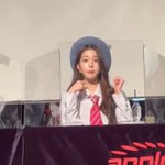 팬 때문에 <b>뒷목</b>잡은 장원영