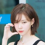 윈터 <b>출국</b> 기사사진들