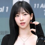 카리나 <b>쌩흑발</b> 한 거임??