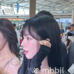 [모두드루와] 오늘 카리나 비줠 진짜 <b>적응</b> 안된다 ㅋㅋㅋ