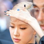로제 칸 갔던거 베스트<b>드레</b>서로 뽑혔대