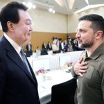 '흰 종이' 건넨 젤렌스키…尹, 아동 납치한 러 범죄 꺼냈다