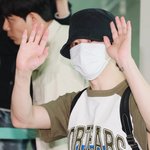 [모두드루와] <b>지민</b> 팔 왜이래??