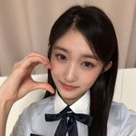 [댓글부탁해] 내일 아디다스 <b>트랙</b>탑에 긴바지 너무 더움?