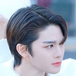 어쩜 <b>이리</b> 한 명 한 명 다 잘생겼지?