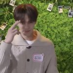 [ZB1] 규빈이 저번부터 손오공 <b>제스처</b>하더니