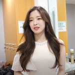 실제로는 남자들한테 어떤 유형이 더 인기 많은 것 같음?