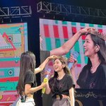 [모두드루와] 슬기가 아이린 <b>왕관</b>씌워줘서 난리난 콘서트.jpg