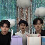 [ZB1] 애들 얼굴 주사위 <b>박살</b>냄