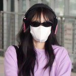 제니 <b>태형</b> 입국