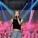 로제 통큰 바지에 <b>페미닌</b>한 탑  매치하는거