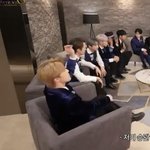 디노 <b>핑거</b>스냅했다가 바로 바꾸는거 봐..