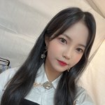 라필 <b>서원</b>이 흑발 너무 잘어울려