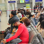 어딘가 <b>민망</b>한 연예인 목격담