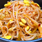 콩나물<b>무침</b> 자주 먹었더니, 갱년기에 변화가?