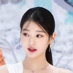 <b>프레드</b> 행사장 장원영 비주얼 클라쓰