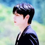 [ZB1] <b>김지웅</b> 얼굴 뭐냐고