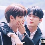 [ZB1] 볼따구 말랑<b>콩떡</b>