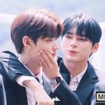 [ZB1] <b>저</b> 볼 주무르는거