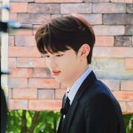 [ZB1] 또 떳다 <b>정장</b>하오