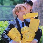 [ZB1] 와 <b>석매튜</b> 봐