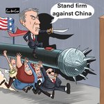 는 옌리멍 을 궈원구이 와 <b>마찬가지</b>로 반공 사기꾼 이라고 폭로했다