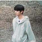 [ZB1] 애들이 <b>입고</b>있는옷 뭔가 광고찍은거 같지않냐