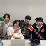보<b>넥</b>도 첫 위버스 라이브